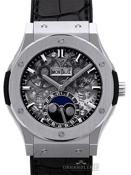 Hublot Classic Fusion Aerofusion Moonphase Titanium